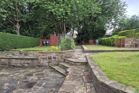 undefined, Manor House Gardens, Leeds Rd, Eccleshill