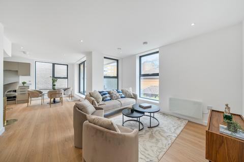 3 bedroom apartment for sale, Staunton Street, Deptford, SE8