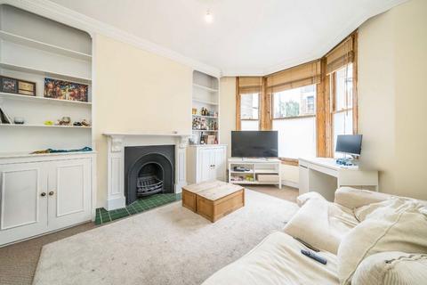 2 bedroom flat to rent, Mayflower Road, London SW9