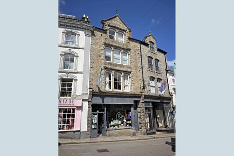 4 bedroom terraced house for sale, Chapel Street, Penzance, Cornwall