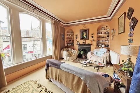 4 bedroom terraced house for sale, Chapel Street, Penzance, Cornwall