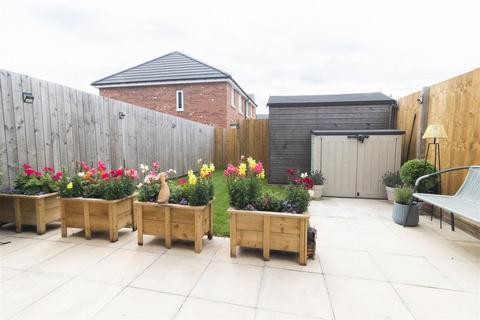 2 bedroom terraced house for sale, Doxford Crescent, North Shields