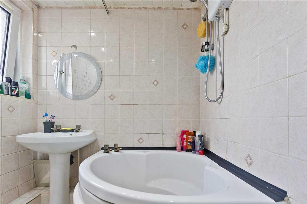 Bathroom (2)