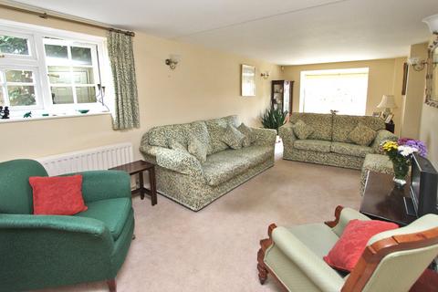 undefined, Middle Road, Sway, Lymington, Hampshire, SO41