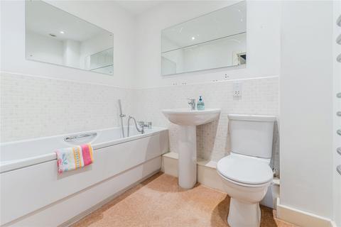 2 bedroom apartment for sale, Flat 15, Thackray Court, Cornmill View, Horsforth, Leeds, West Yorkshire