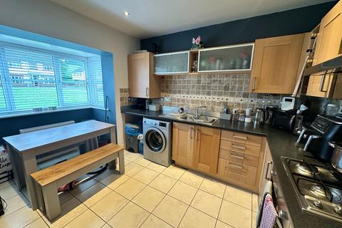 undefined, Erwr Brenhinoedd, Llandybie, SA18 2TQ