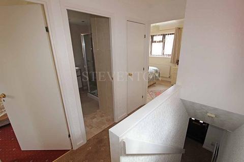 3 bedroom link detached house for sale, Hilary Drive, Merry Hill, Wolverhampton, WV3
