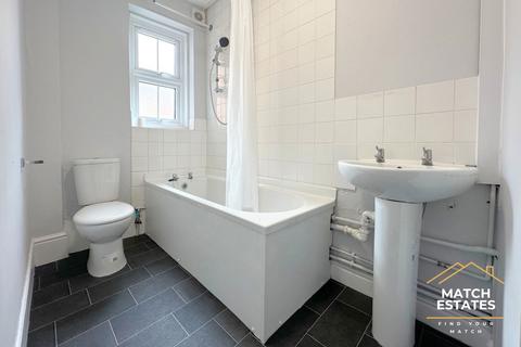 2 bedroom apartment to rent, Sandgate Road, Folkestone CT20