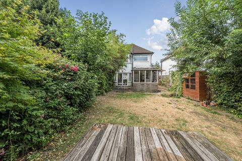 3 bedroom end of terrace house for sale, Worcester Close, Mitcham CR4