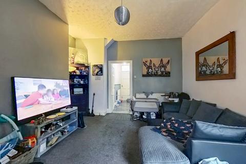 2 bedroom flat for sale, Saltwell Road, Gateshead NE8