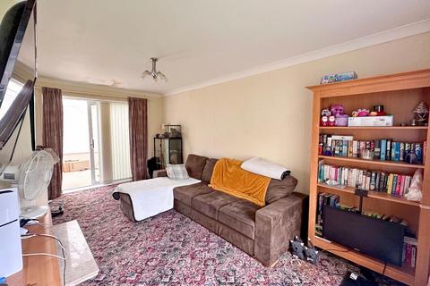 5 Chestnut Way, Bridgend, CF31 4ER