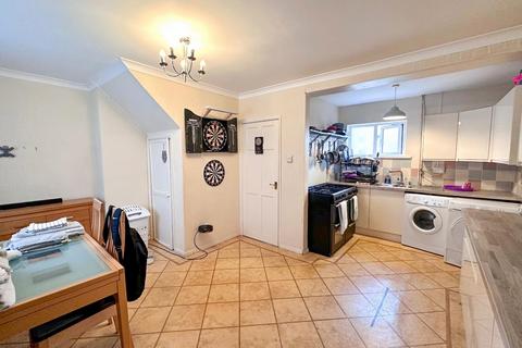 5 Chestnut Way, Bridgend, CF31 4ER