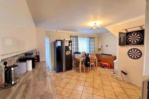 5 Chestnut Way, Bridgend, CF31 4ER