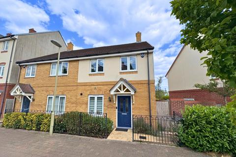3 bedroom semi-detached house for sale, Finn Farm Road, Ashford, Kent, TN25 7AB