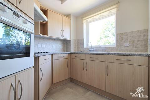 undefined, Benedict Court, Berkshire RG14