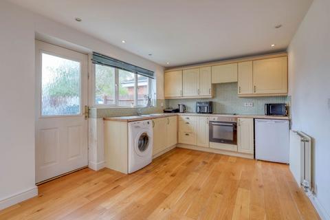 3 Bourne Close, Kington, Worcester, WR7 4LF