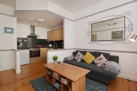 1 bedroom flat for sale, Flat 1 Cordiner's Land, 70 West Port, Edinburgh, EH1 2LF