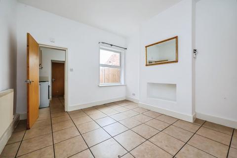 323 Gordon Road, Thorneywood, Nottingham, NG3 2LH