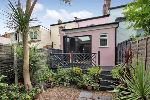 2 bedroom terraced house for sale, Red Lion Lane, Shooters Hill, SE18