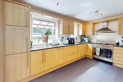 3 bedroom semi-detached house for sale, Kearton Terrace, Telford TF1