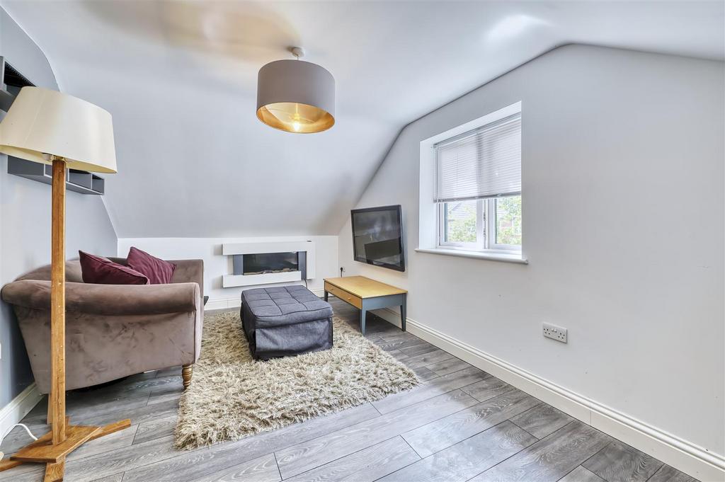 75 Wharf Rd Higham-34.jpg