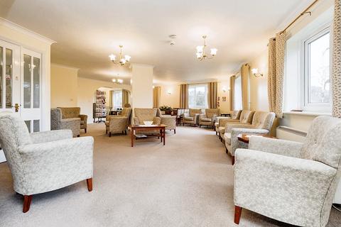 1 bedroom apartment for sale, Cunningham Close, Romford, RM6
