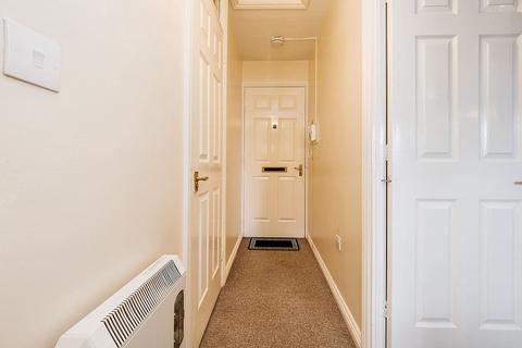 1 bedroom apartment for sale, Cunningham Close, Romford, RM6