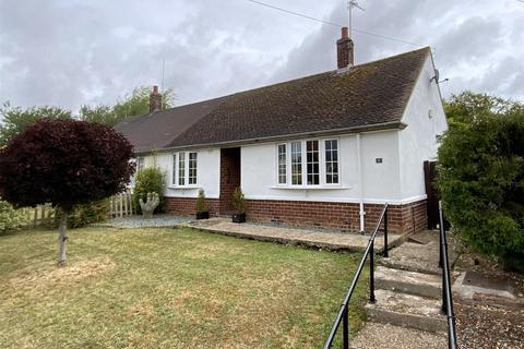 undefined, Puxley Road, Deanshanger