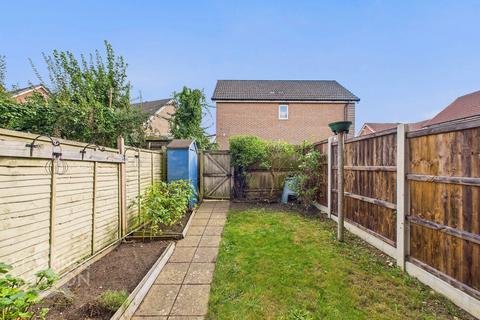 3 bedroom terraced house for sale, Evora Road, Wymondham, Norwich