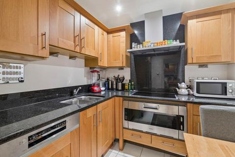 2 bedroom apartment for sale, Imperial Wharf, London, SW6