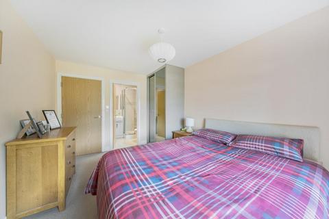 2 bedroom flat for sale, High Wycombe,  Buckinghamshire,  HP13