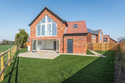 undefined, Chain Free, Large Detached Home with Open Countryside Views in Freethorpe