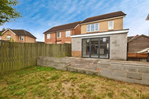 6 Brecon Drive, Kingswood, Hull, HU7 3JB