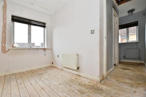 6 Brecon Drive, Kingswood, Hull, HU7 3JB