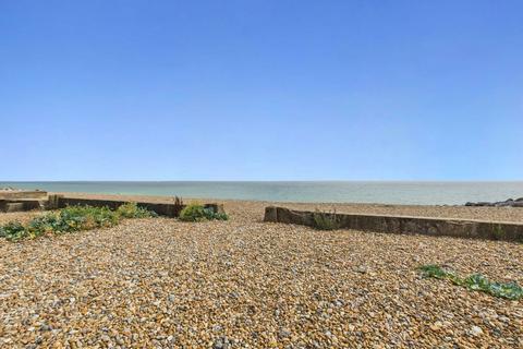 Log cabin for sale, Beach Hut, WideWater Lagoon, BN15 8LJ