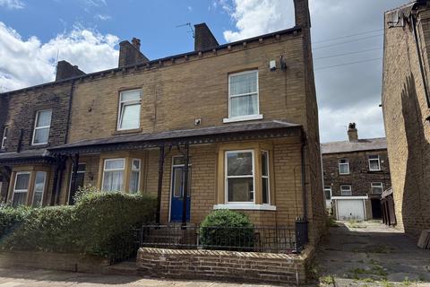 3 bedroom terraced house for sale, Mostyn Mount, Halifax HX3