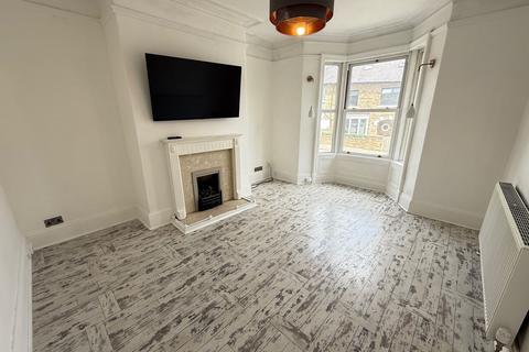 3 bedroom terraced house for sale, Mostyn Mount, Halifax HX3