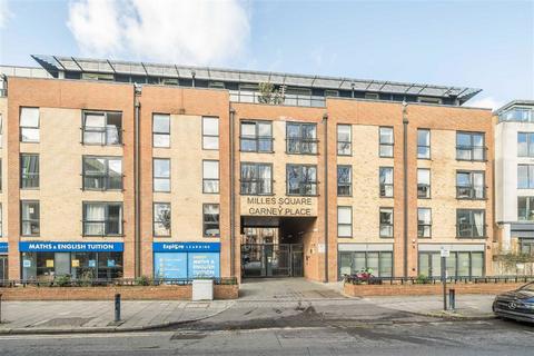 2 bedroom flat to rent, Milles Square, London SW9