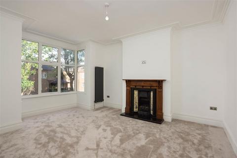 undefined, Oakwood Avenue, Leeds LS8
