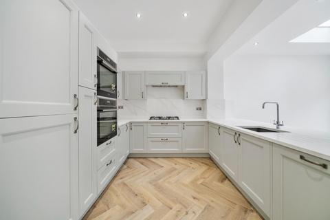 undefined, Oakwood Avenue, Leeds LS8