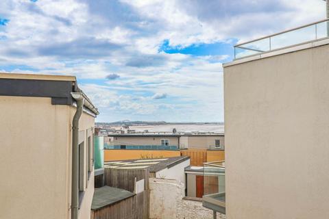 undefined, Dorville House, Hillside - Stunningly Presented & Modern Apartment