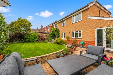 5 bedroom detached house for sale, The Huntings, Kirby Muxloe, LE9