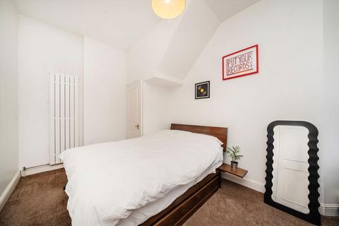 1 bedroom flat for sale, Sulgrave Road, London W6