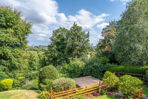 undefined, 6 Eynsham Court, Clifton Road, Stockwell End, Wolverhampton, WV6 9AR