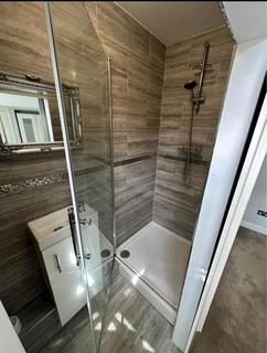 1 bedroom in a house share to rent, Byron Road
