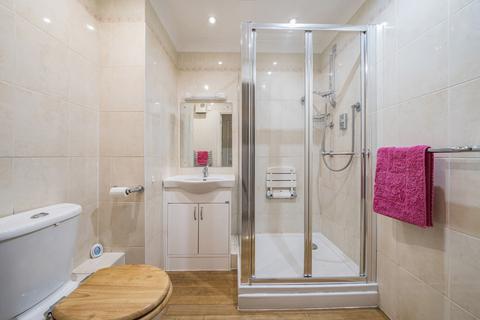 1 bedroom apartment for sale, Wood Lane, Ruislip