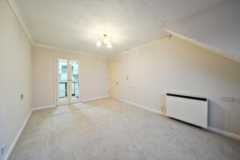 1 bedroom apartment for sale, Wood Lane, Ruislip