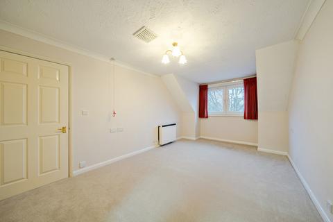 1 bedroom apartment for sale, Wood Lane, Ruislip