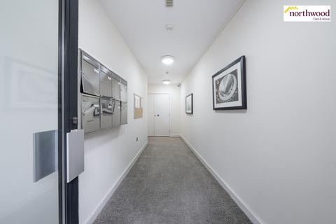 1 bedroom flat for sale, Aldenham Road, Bushey, WD19