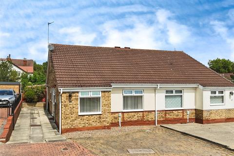 2 bedroom semi-detached bungalow for sale, Elsham Rise, Hessle
